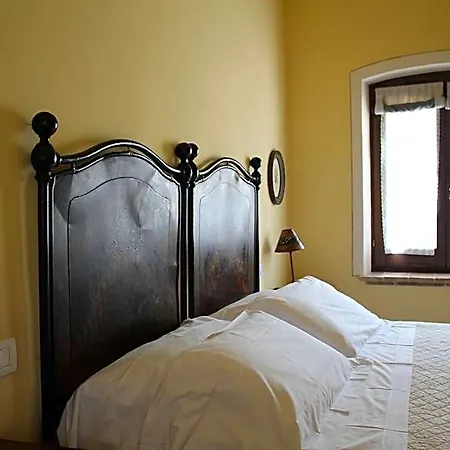 Hotel La Tavola Dei Cavalieri 3*