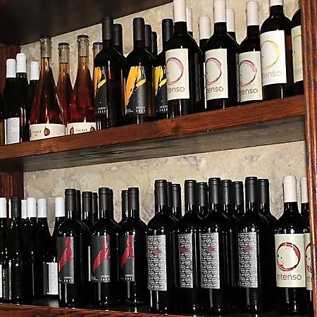 Hotel La Tavola Dei Cavalieri 3*