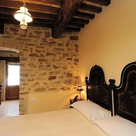 Hotel La Tavola Dei Cavalieri