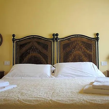 La Tavola Dei Cavalieri Hotel