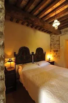 La Tavola Dei Cavalieri Assisi