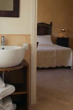 Hotel La Tavola Dei Cavalieri