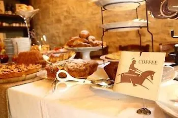 Hotel La Tavola Dei Cavalieri