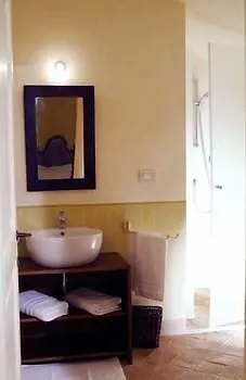 Hotel La Tavola Dei Cavalieri 3*