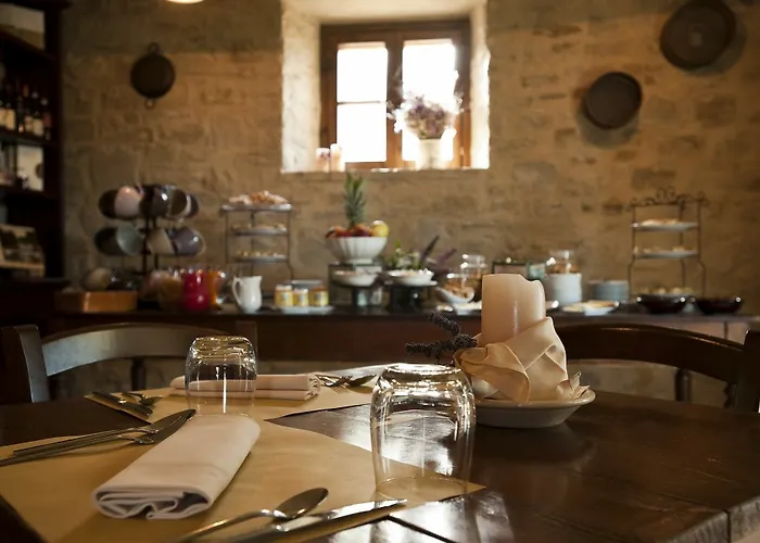 La Tavola Dei Cavalieri 3* Asís