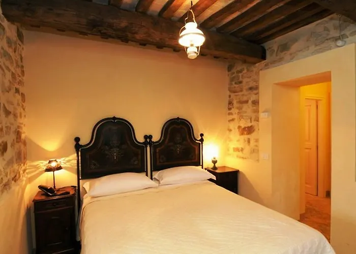 Hotel La Tavola Dei Cavalieri 3*